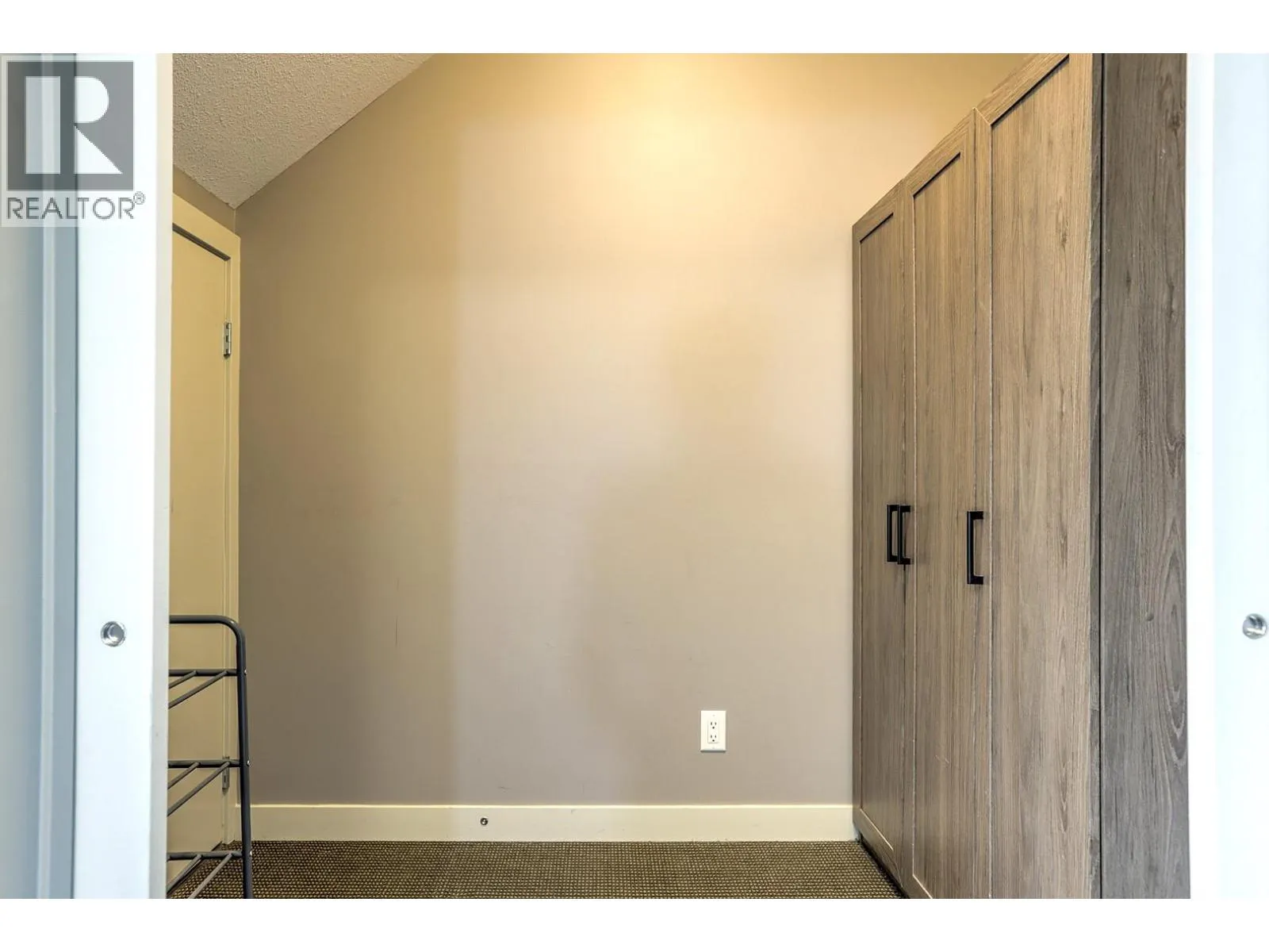 7343 Okanagan Landing Road Unit# 1324