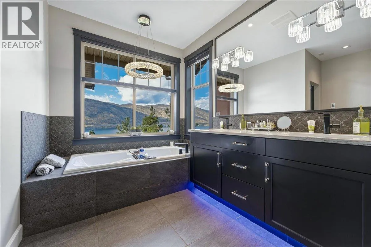 2328 Arthur Court