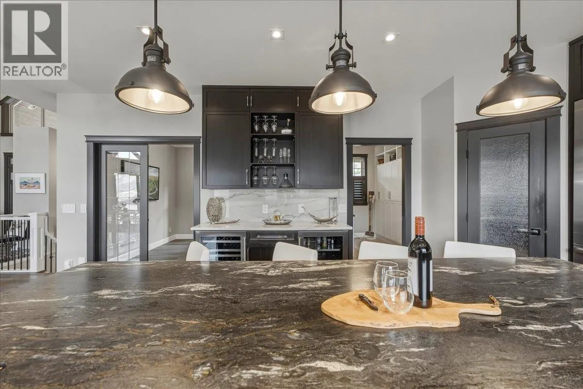 2328 Arthur Court