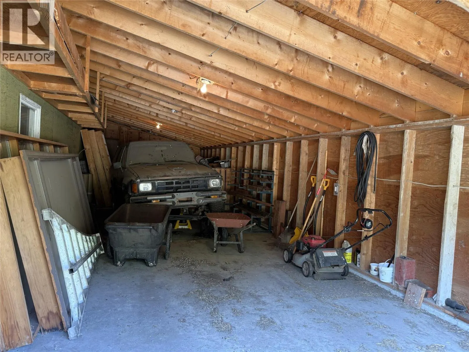 1403 Notch Hill Road