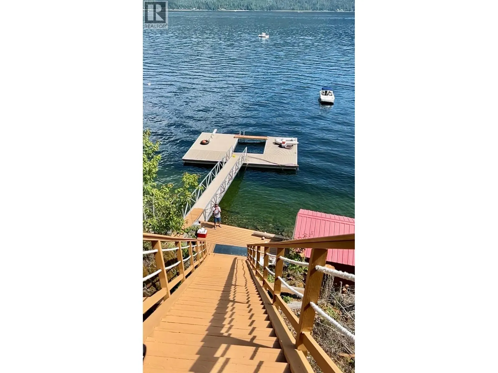31 Lime Cliffs Beach