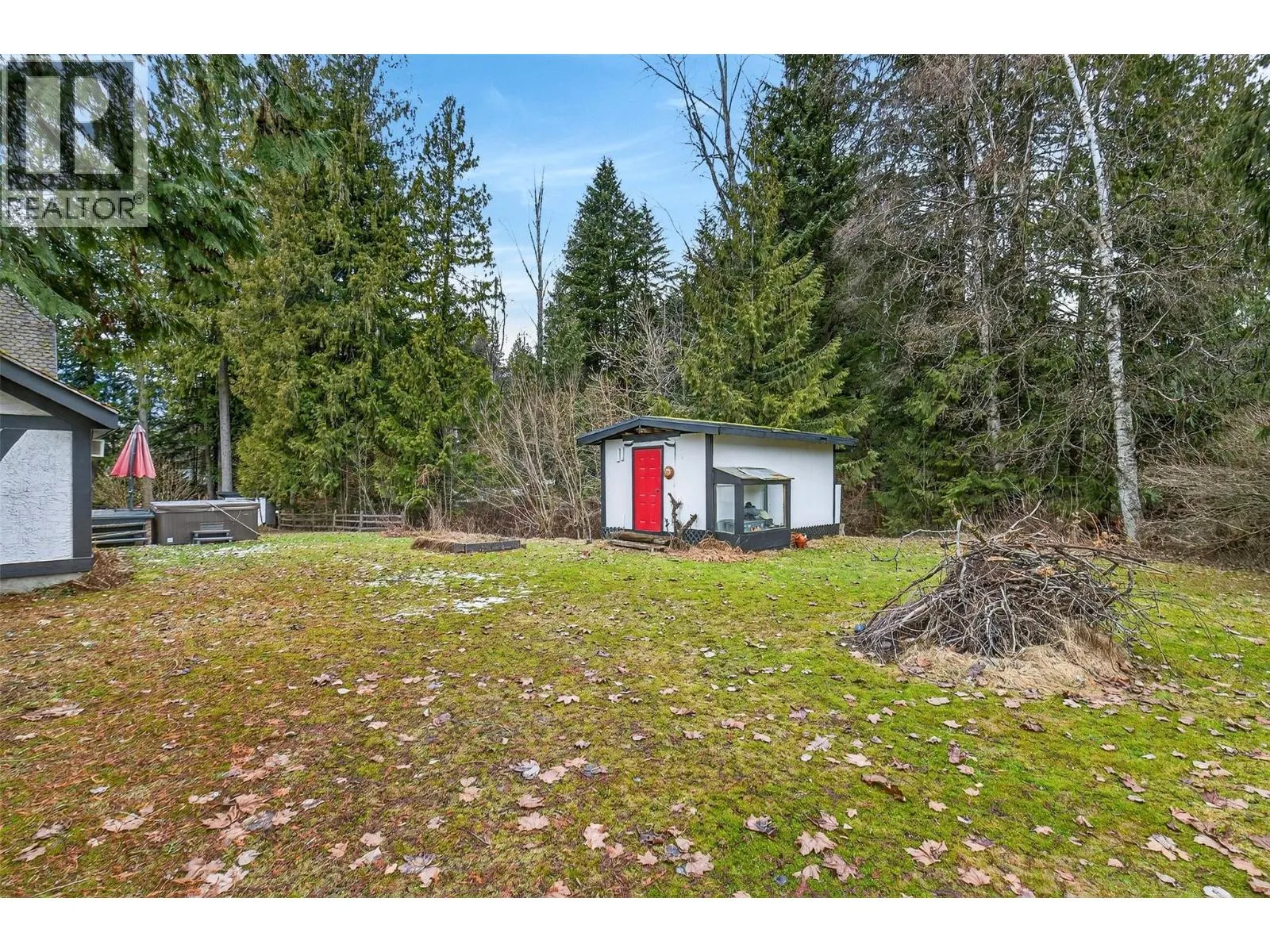 3025 Camozzi Road