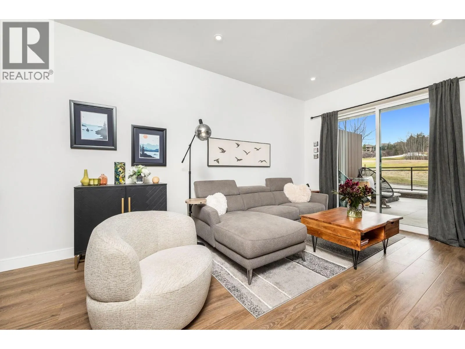 75 Predator Ridge Drive Unit# 107