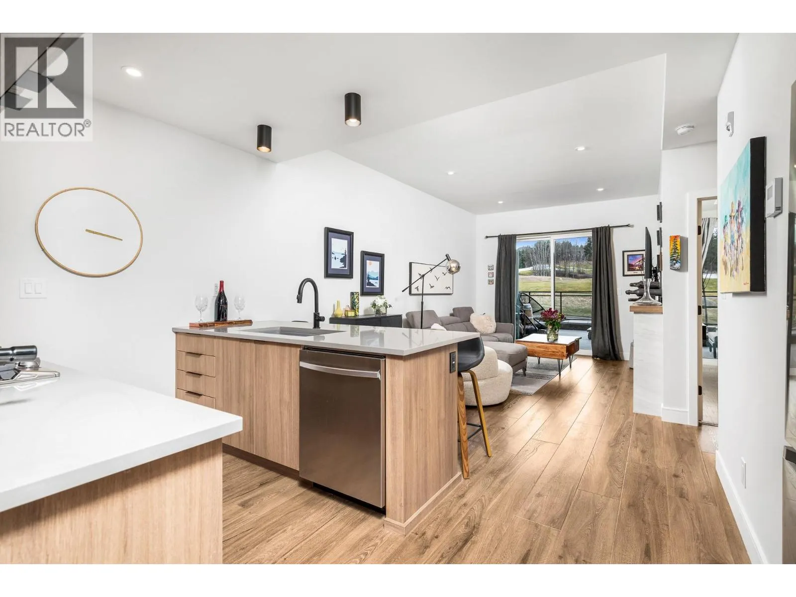 75 Predator Ridge Drive Unit# 107