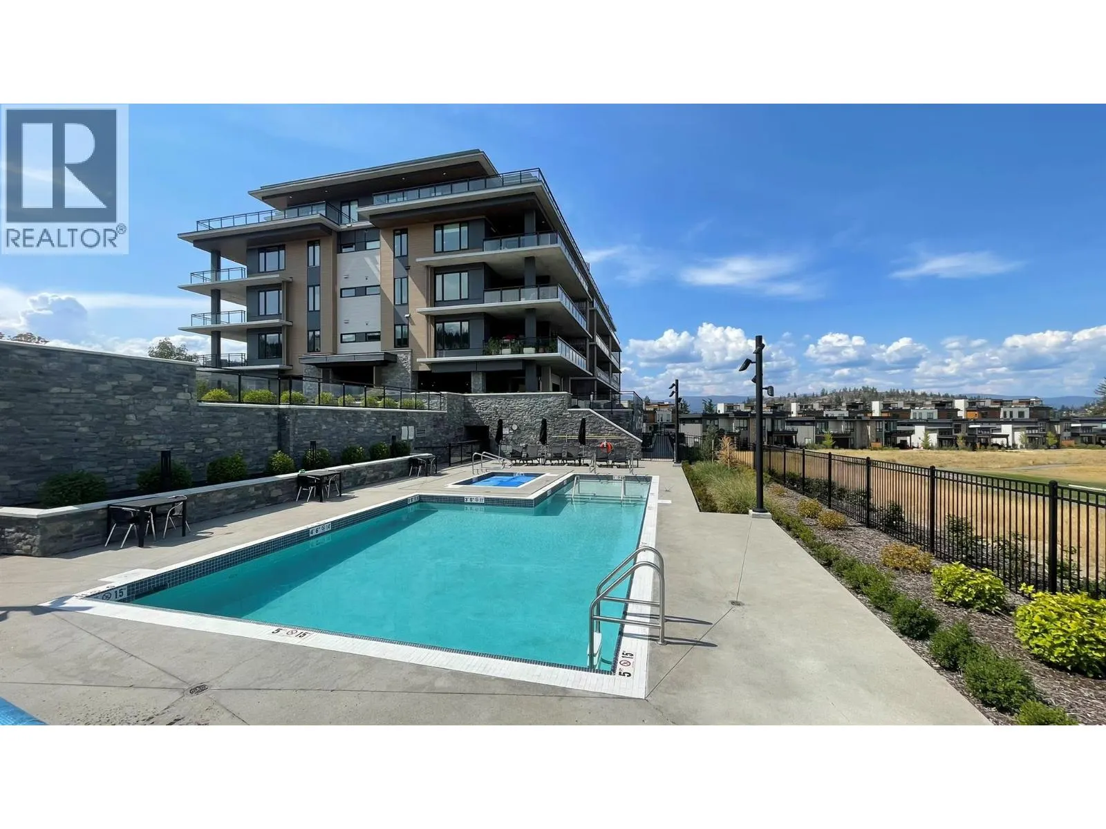 75 Predator Ridge Drive Unit# 107