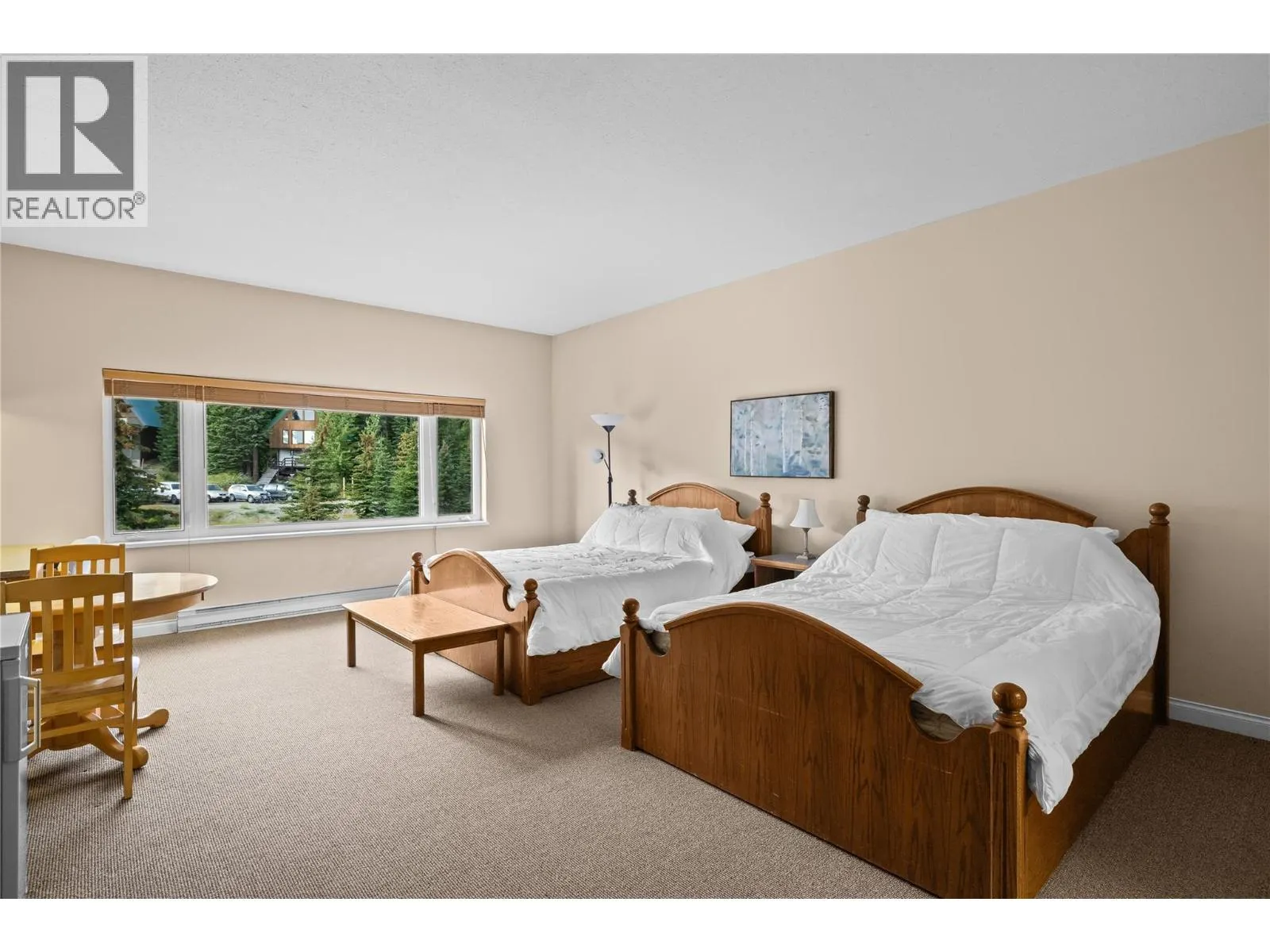 5275 Big White Road Unit# 301