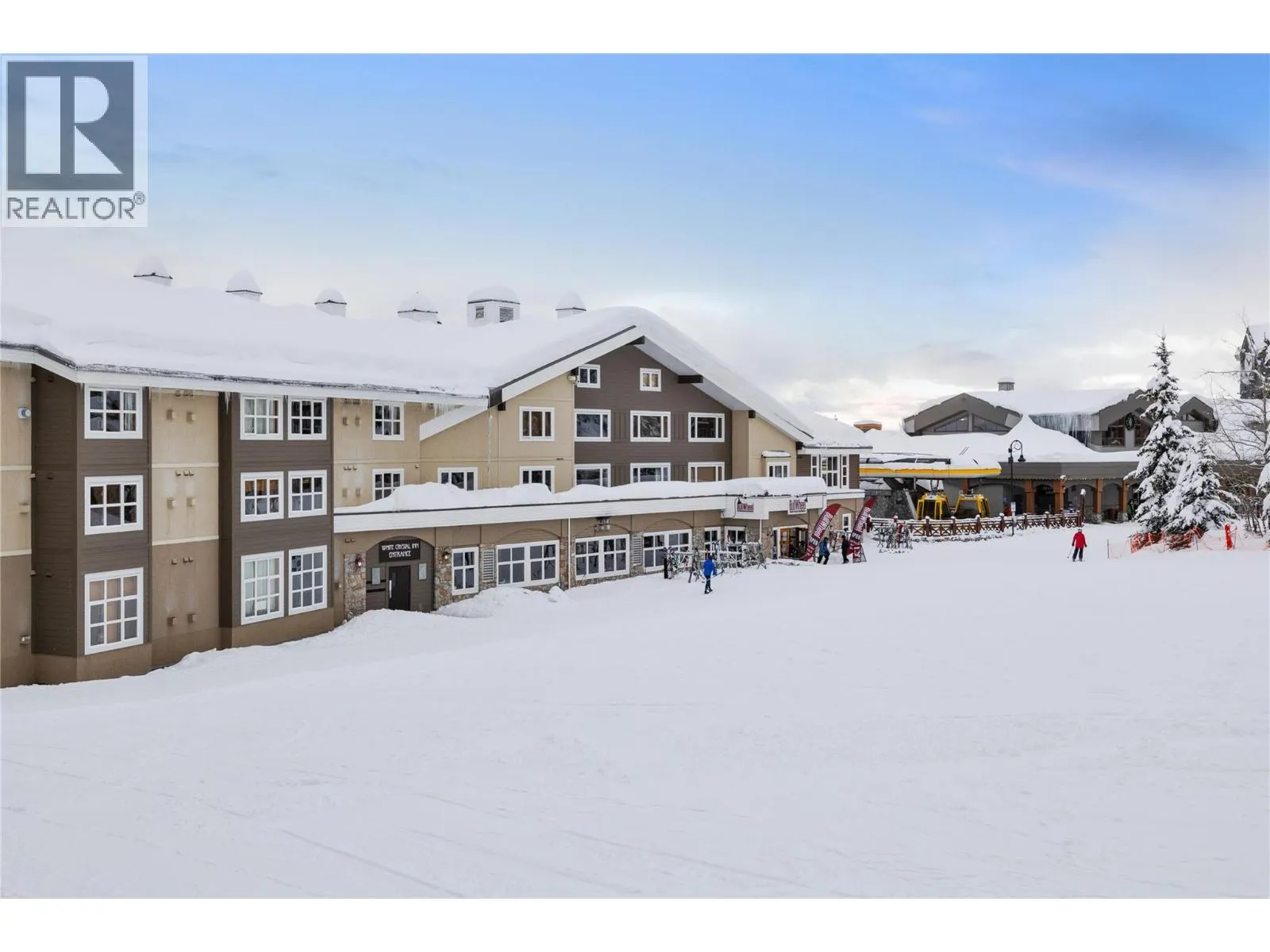 5275 Big White Road Unit# 301