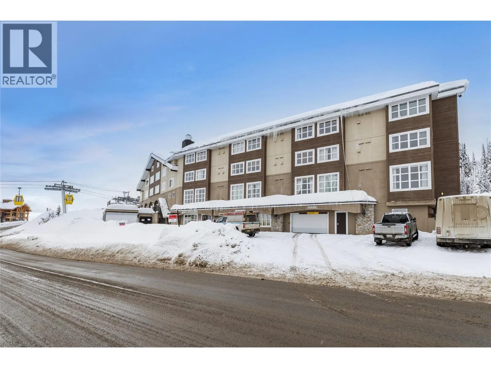 5275 Big White Road Unit# 301