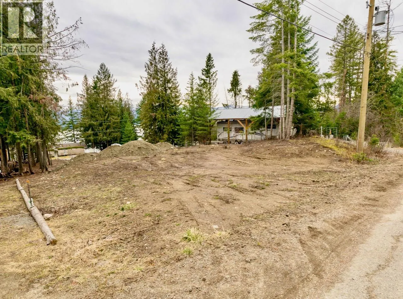 5258 Meadow Creek Crescent Lot# 20