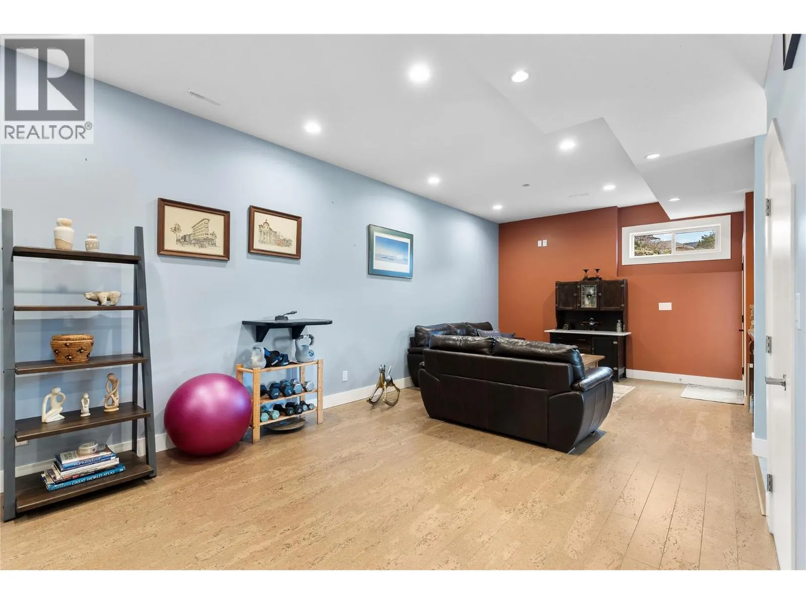 529 Whitecourt Place