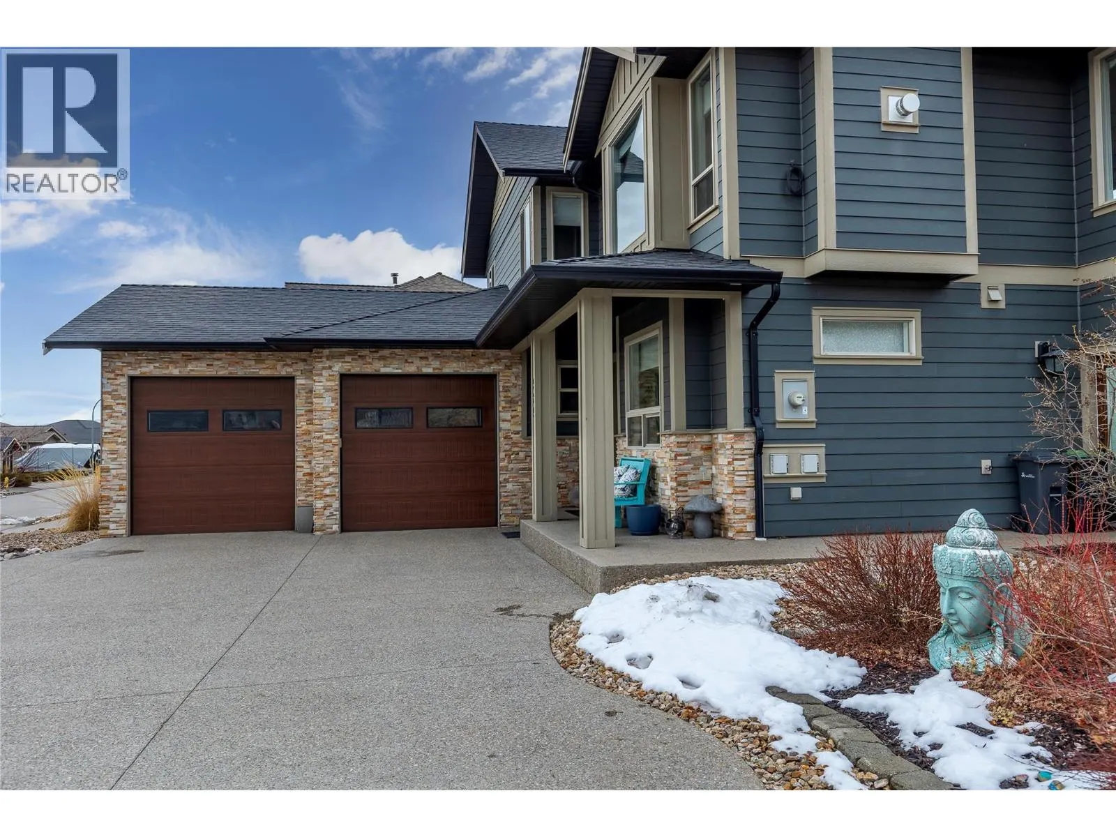 529 Whitecourt Place