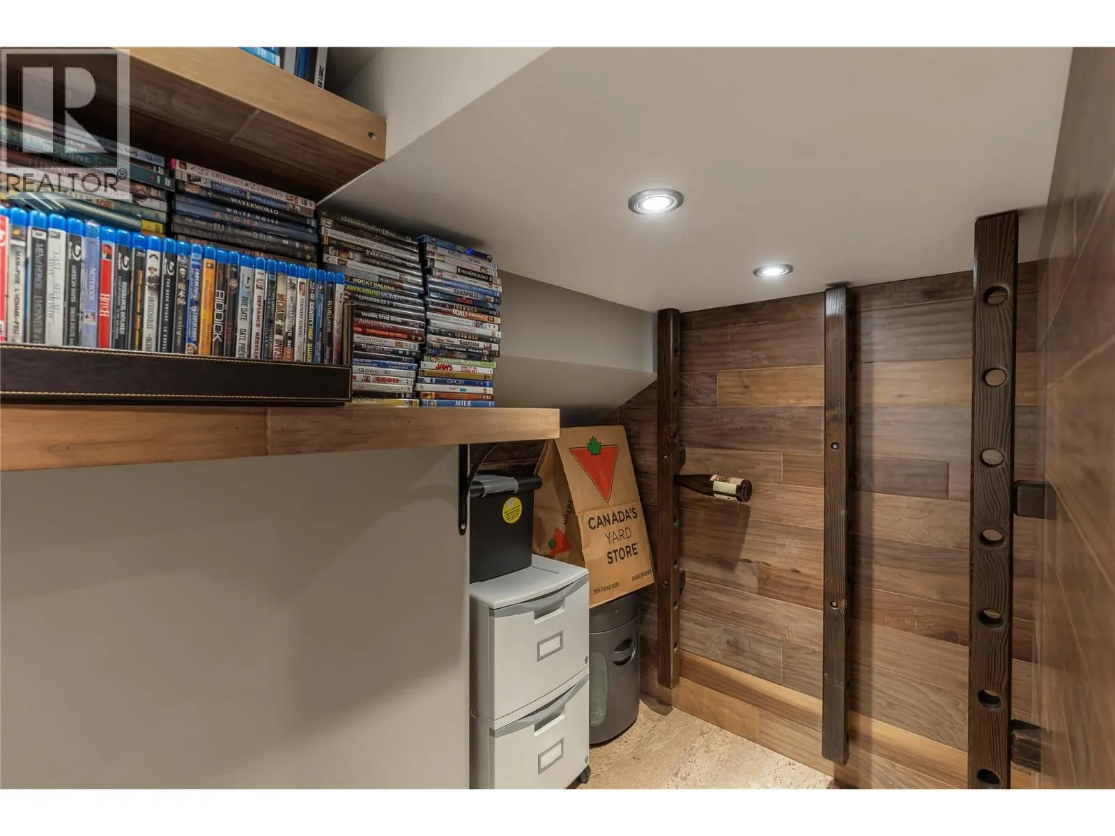 529 Whitecourt Place