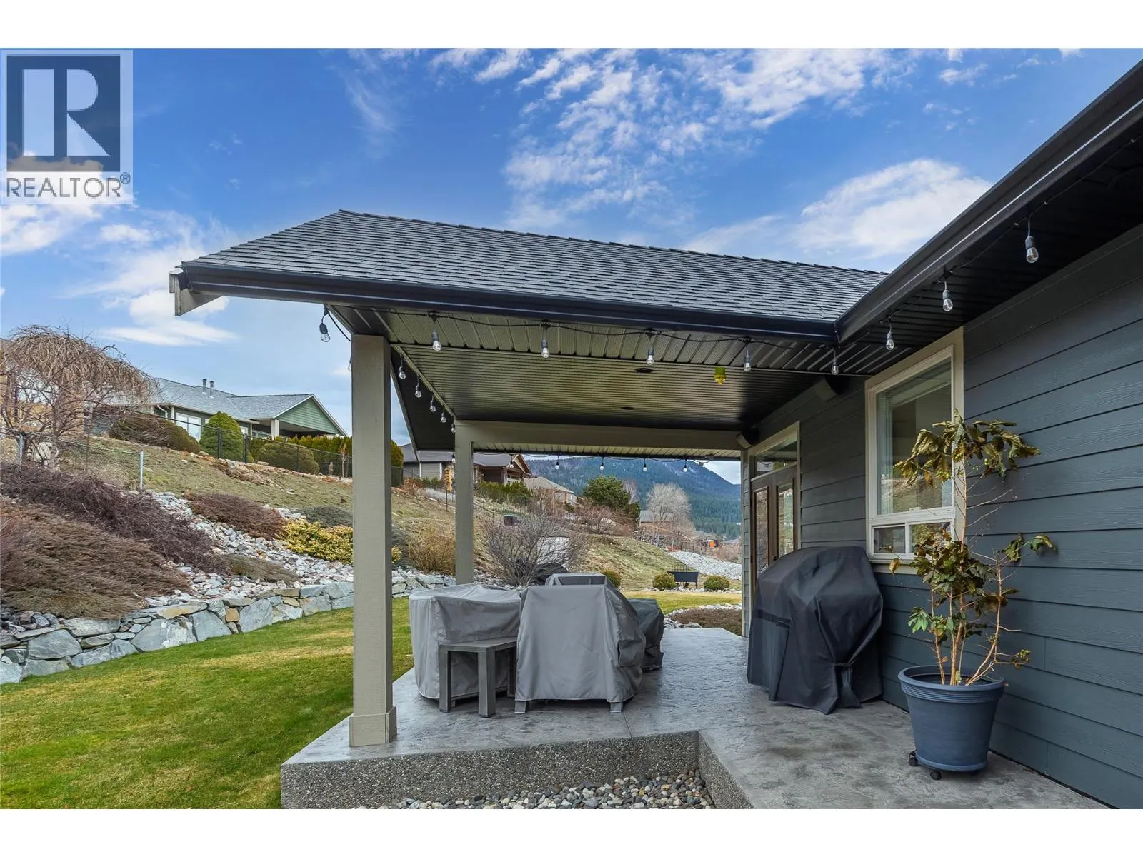 529 Whitecourt Place