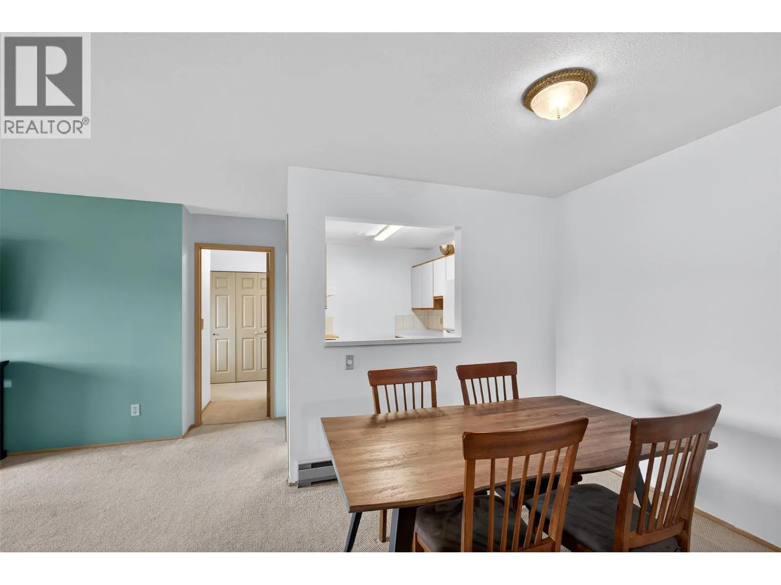 3180 De Montreuil Court Unit# 412