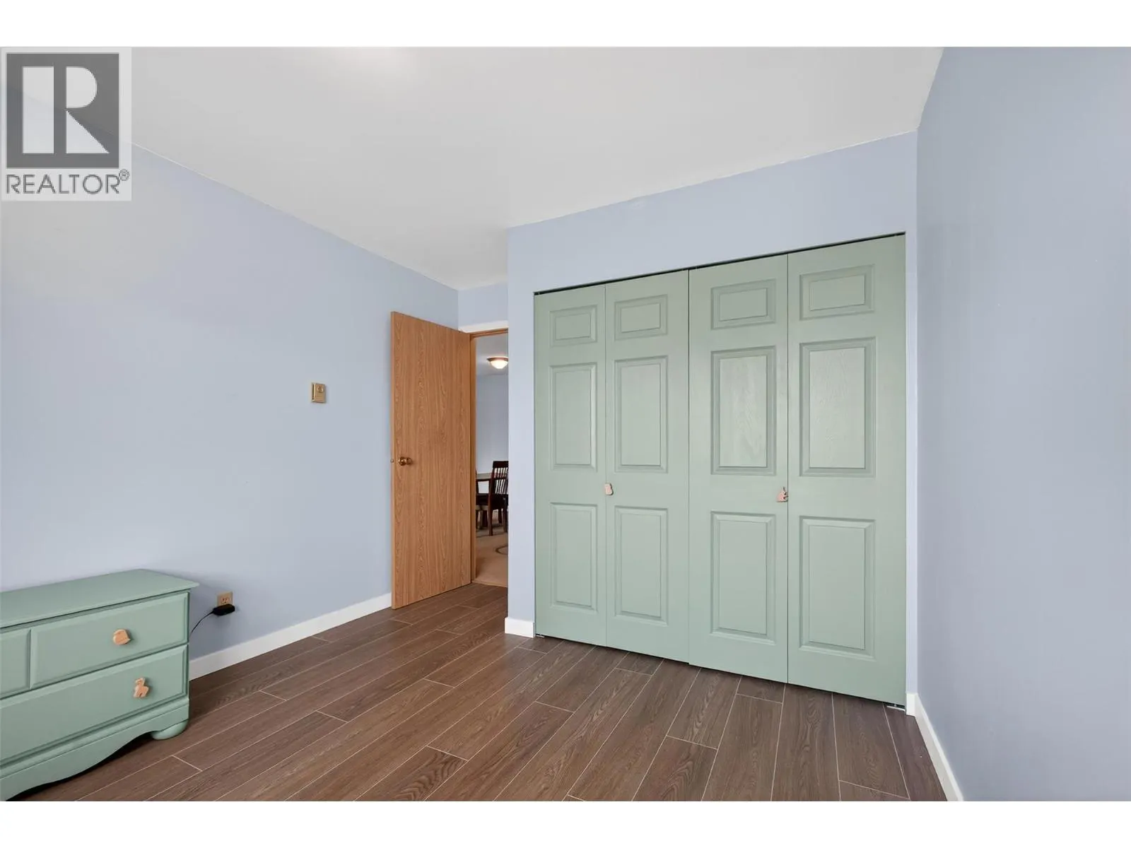 3180 De Montreuil Court Unit# 412
