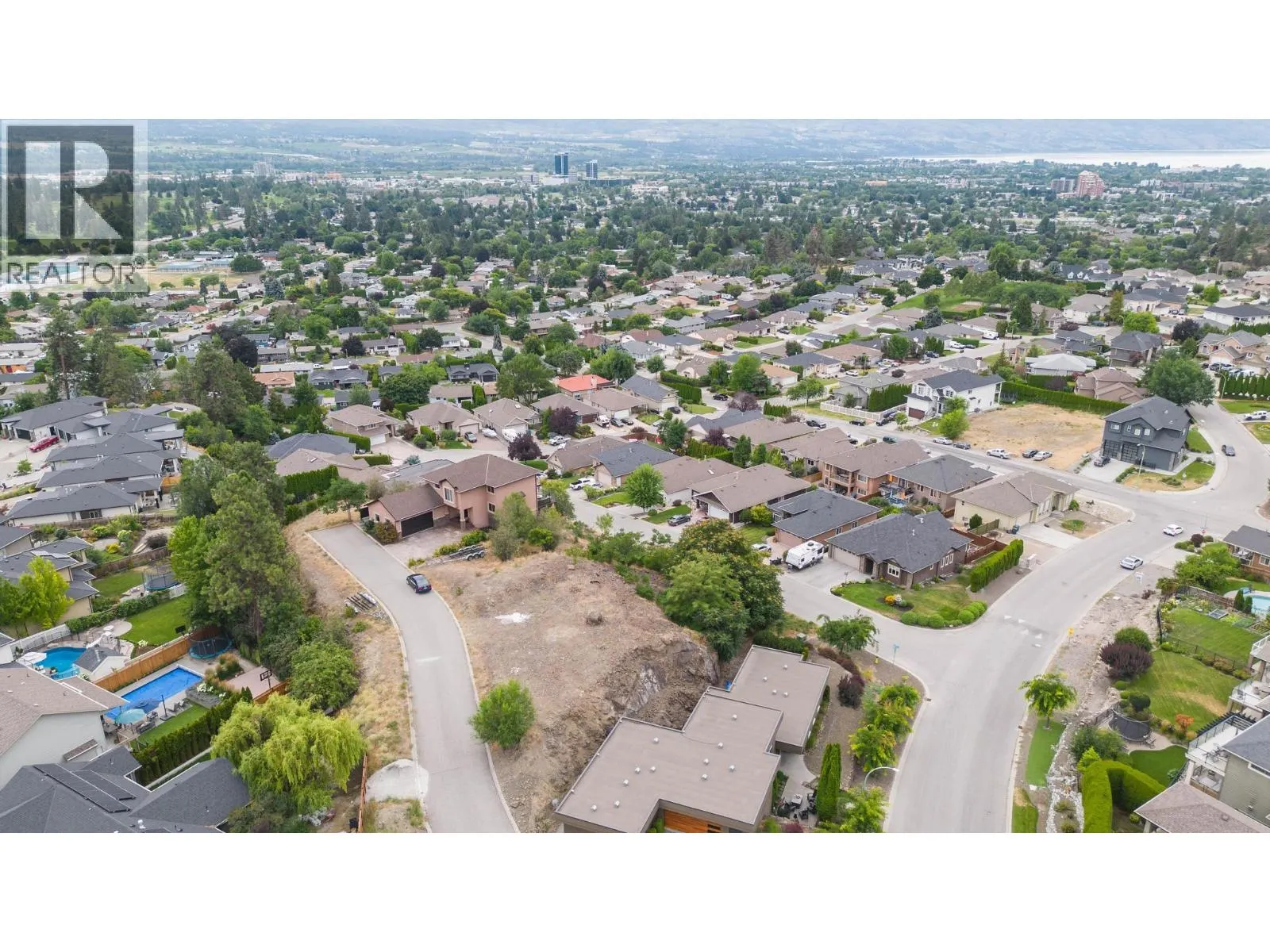1703 Lindsay Drive