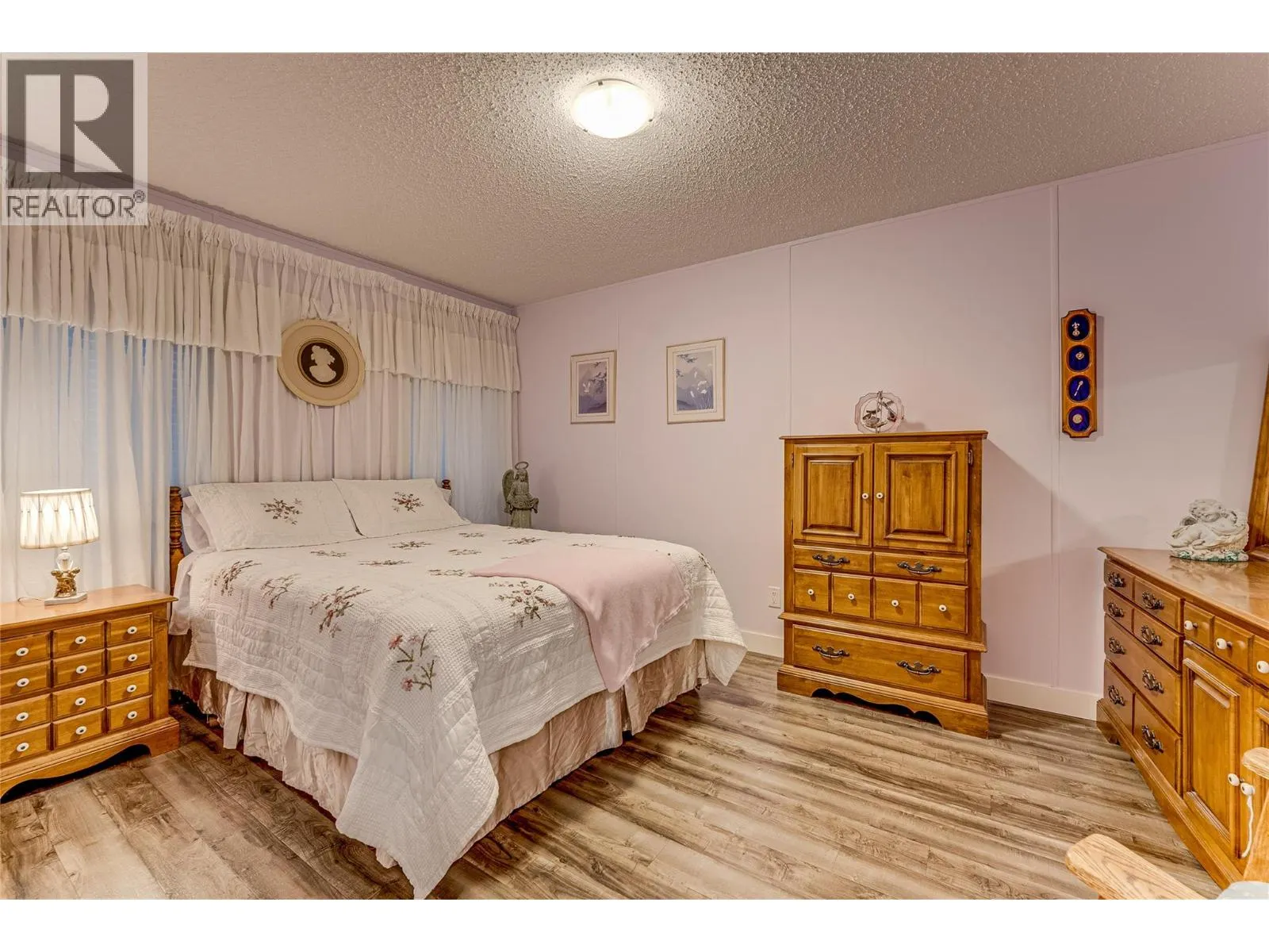 1600 43 Avenue Unit# 25