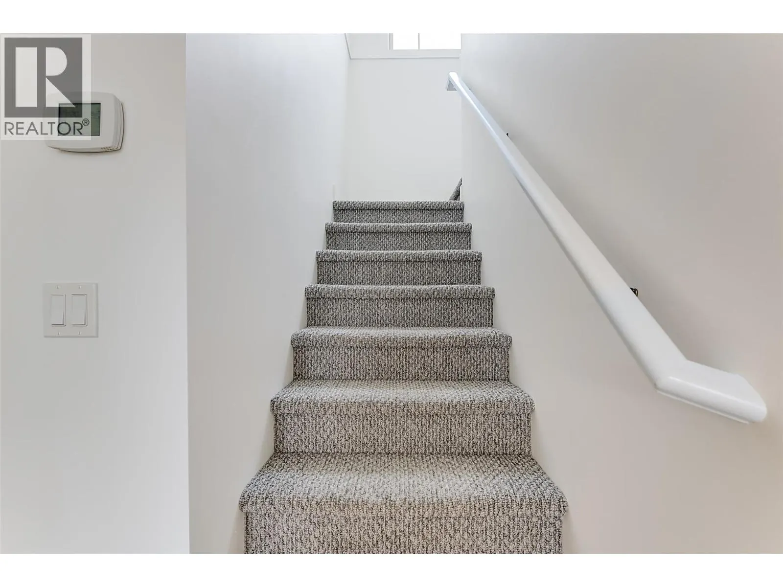 1795 Country Club Drive Unit# 204