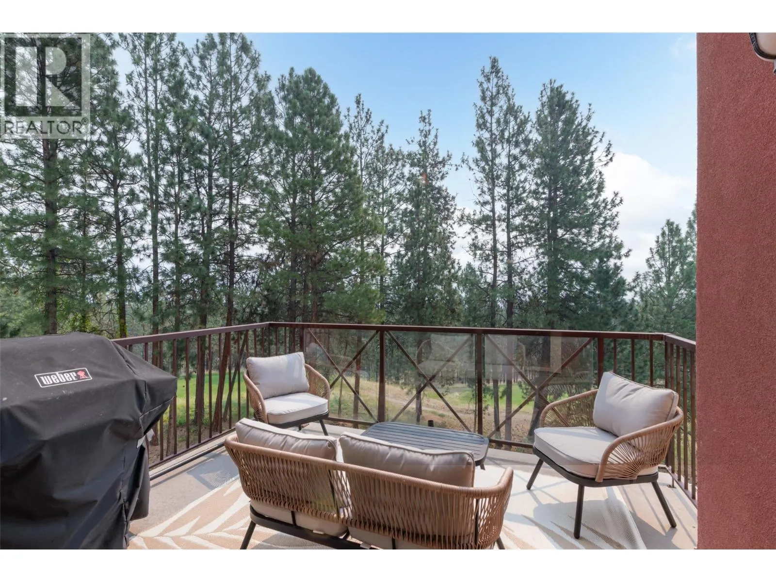 1795 Country Club Drive Unit# 204