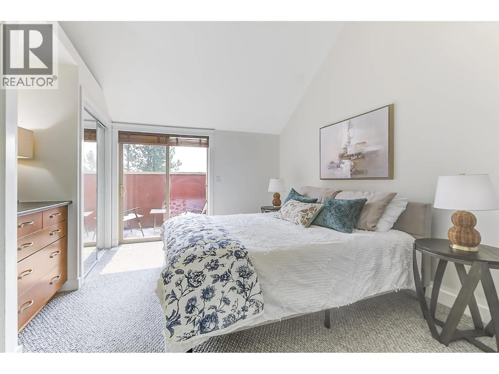1795 Country Club Drive Unit# 204