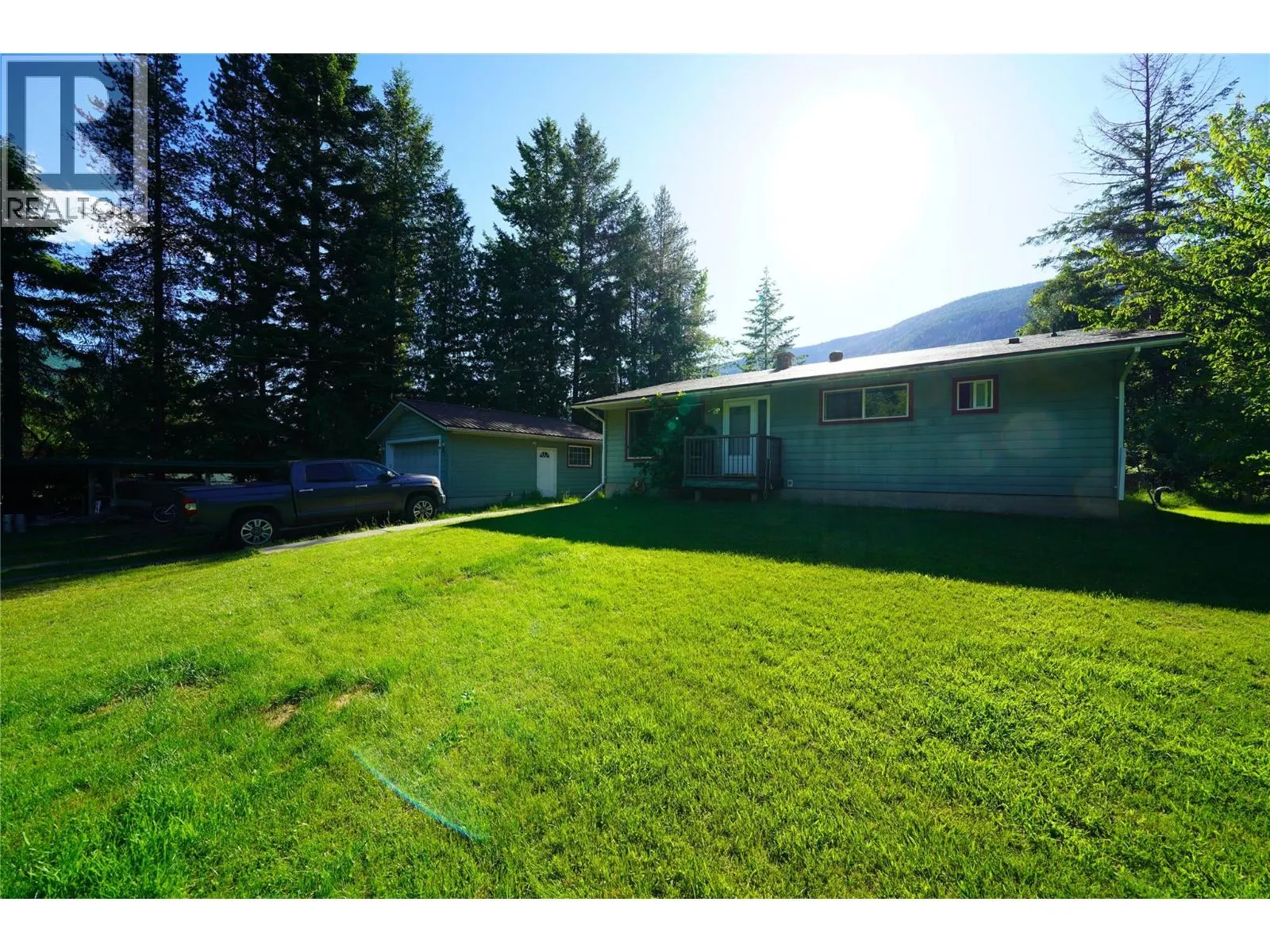 1062 Scamp Road