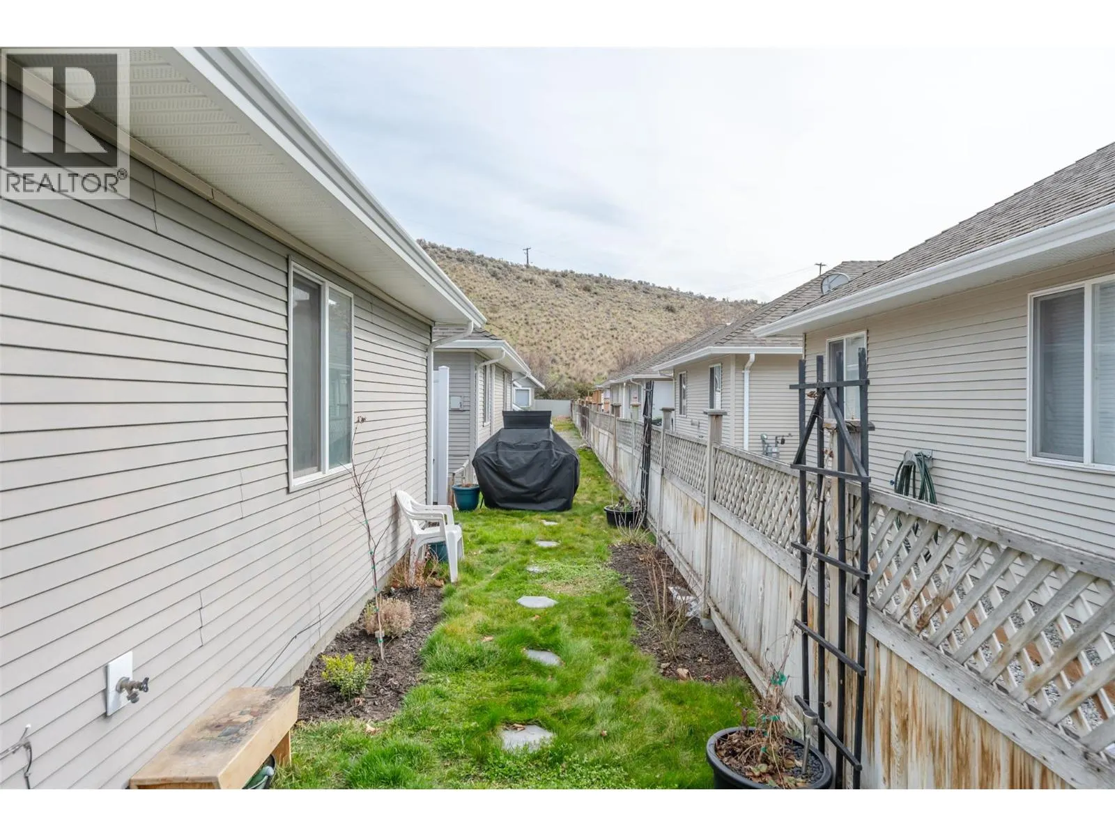 601 9th Street Unit# 8
