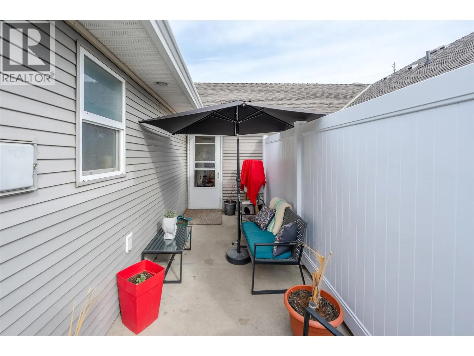 601 9th Street Unit# 8