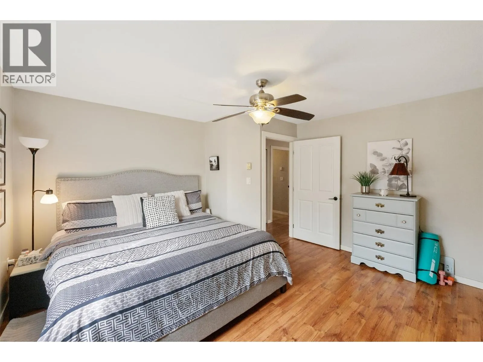 601 9th Street Unit# 8