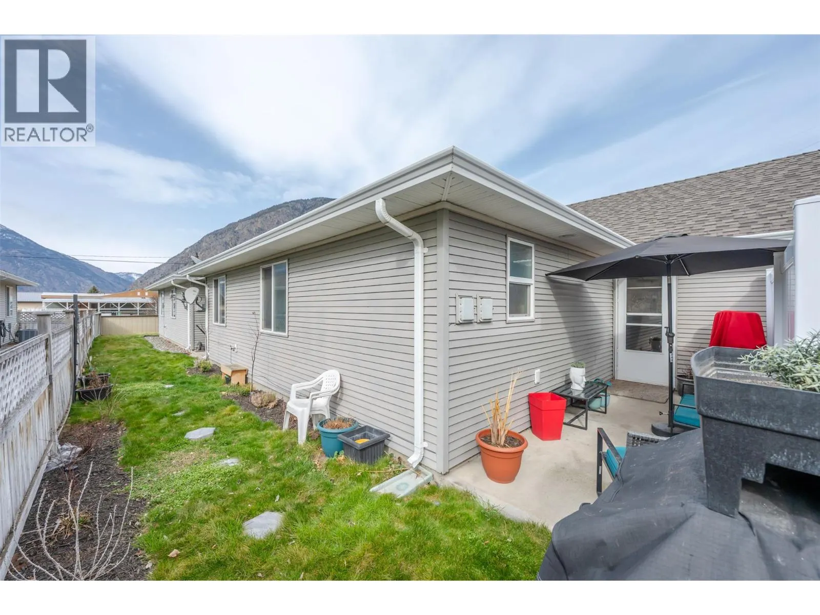 601 9th Street Unit# 8