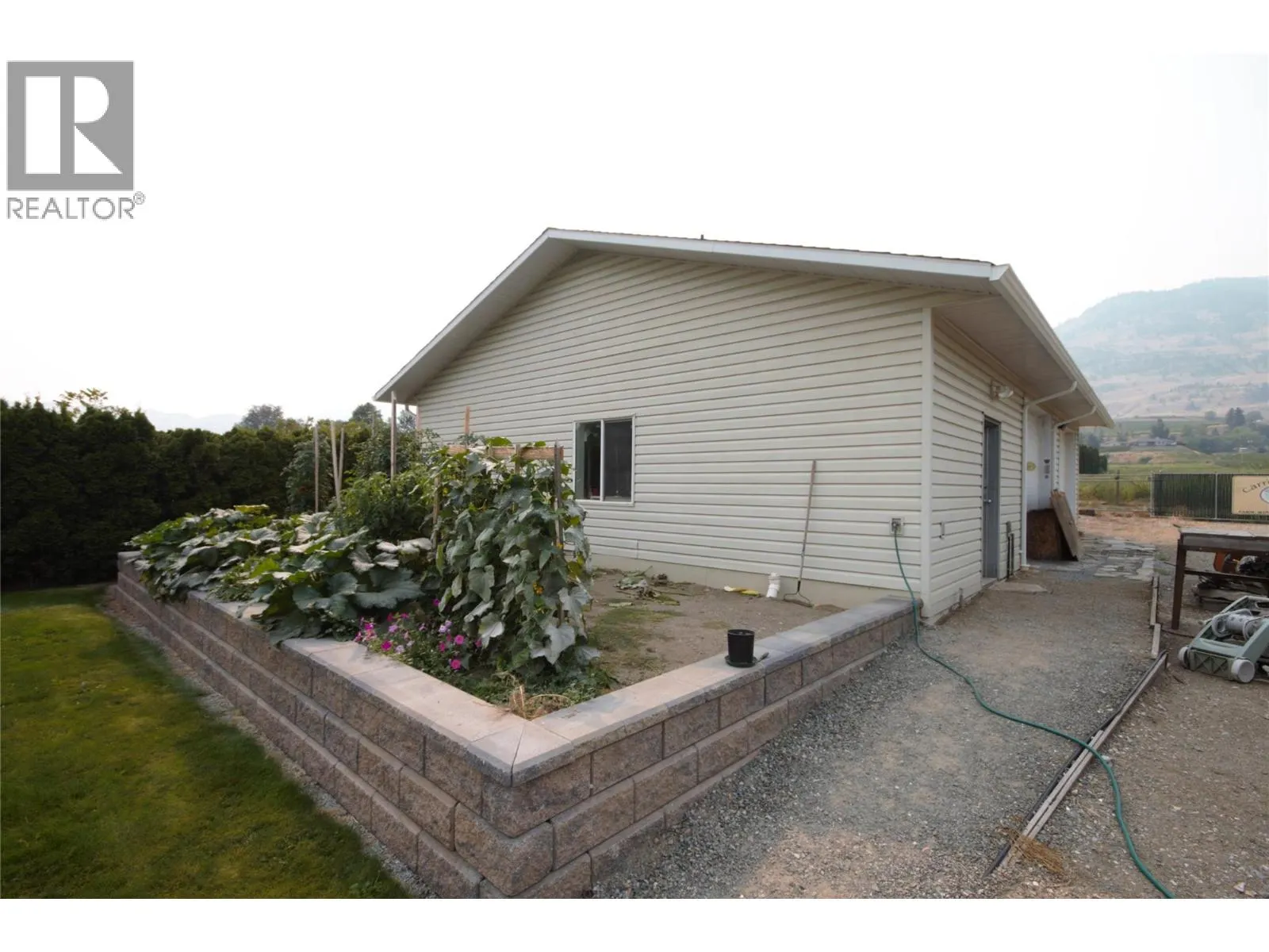 5226 HAYNES Road