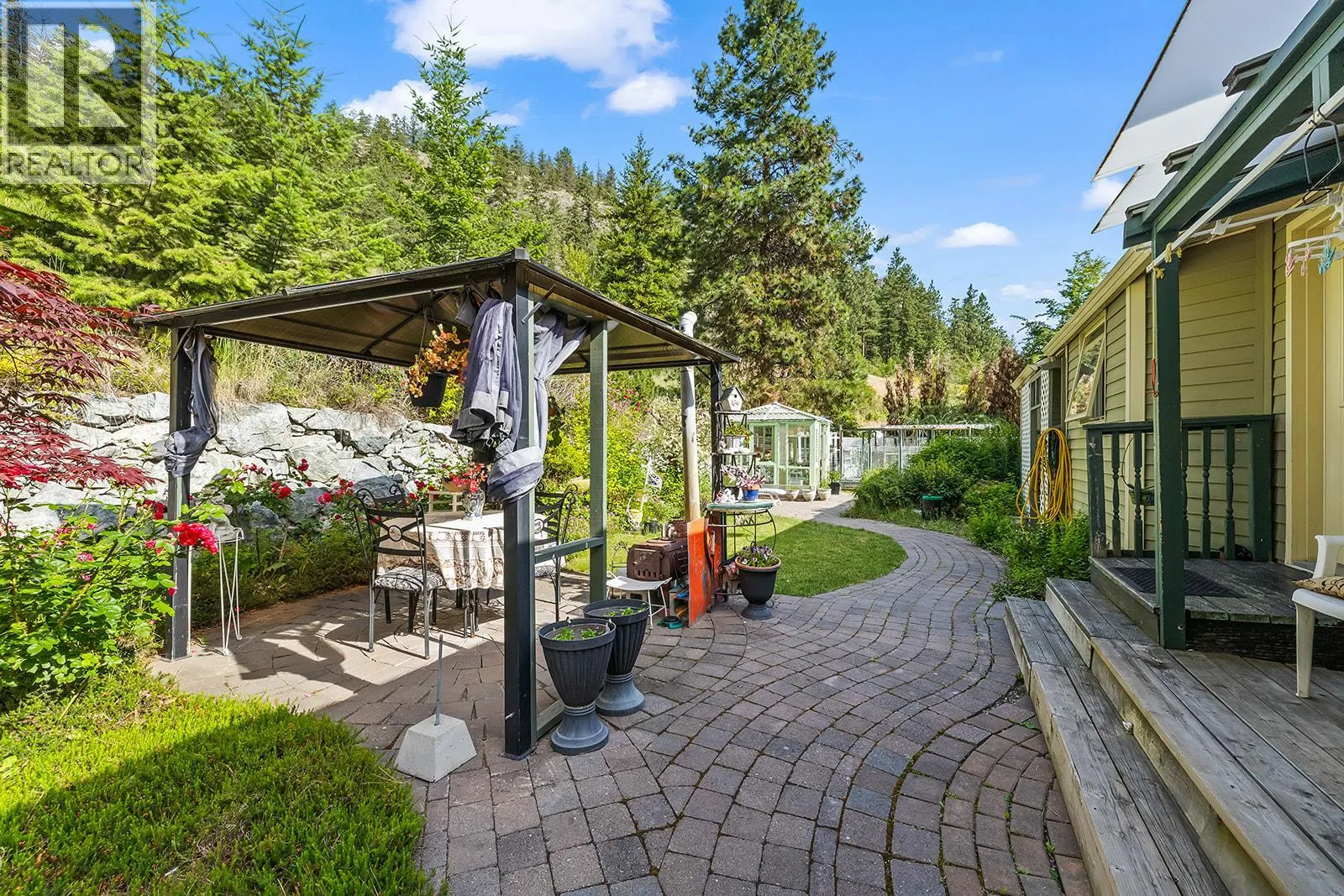 1282 Lakeview Cove Place