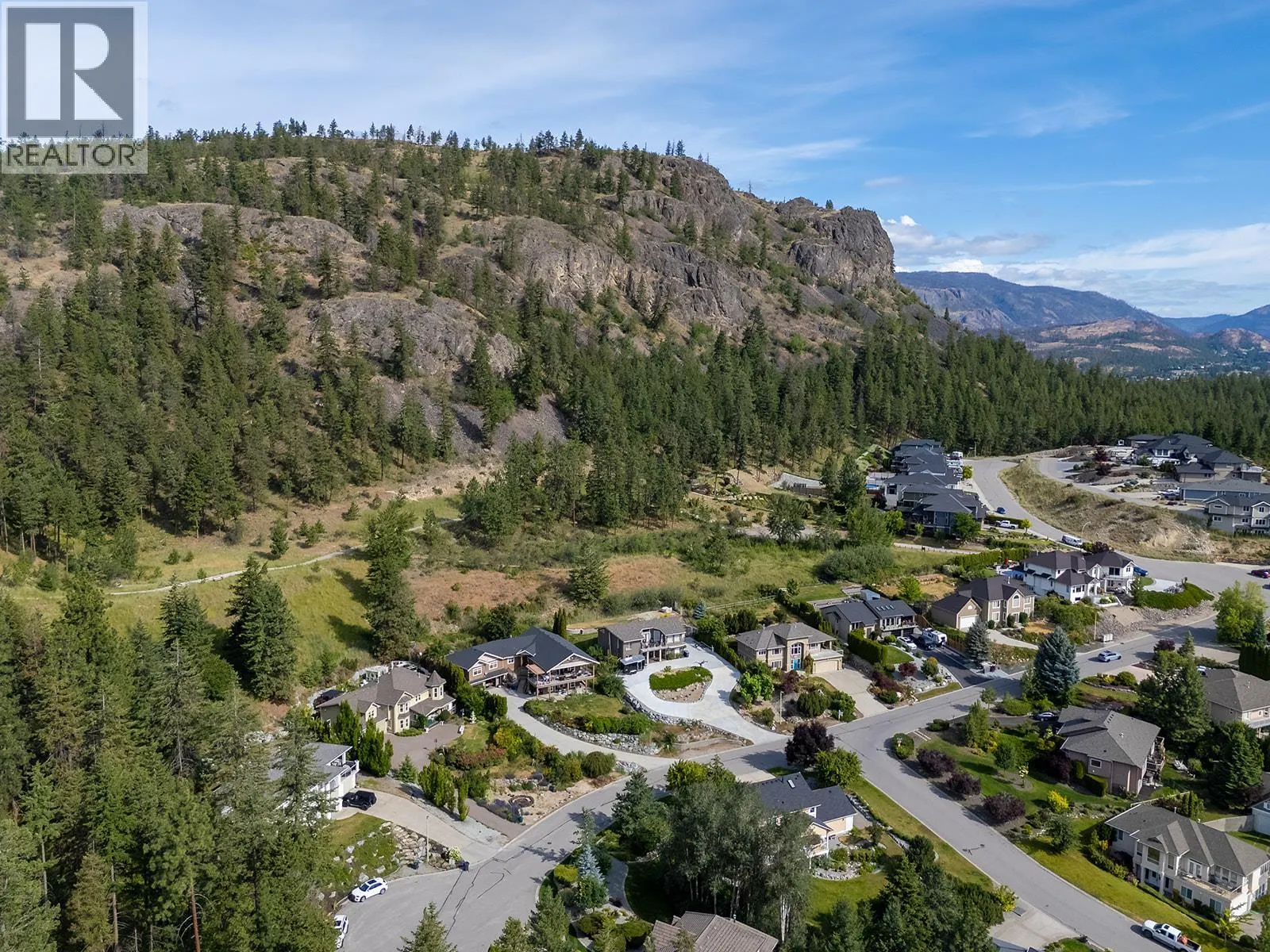 1282 Lakeview Cove Place