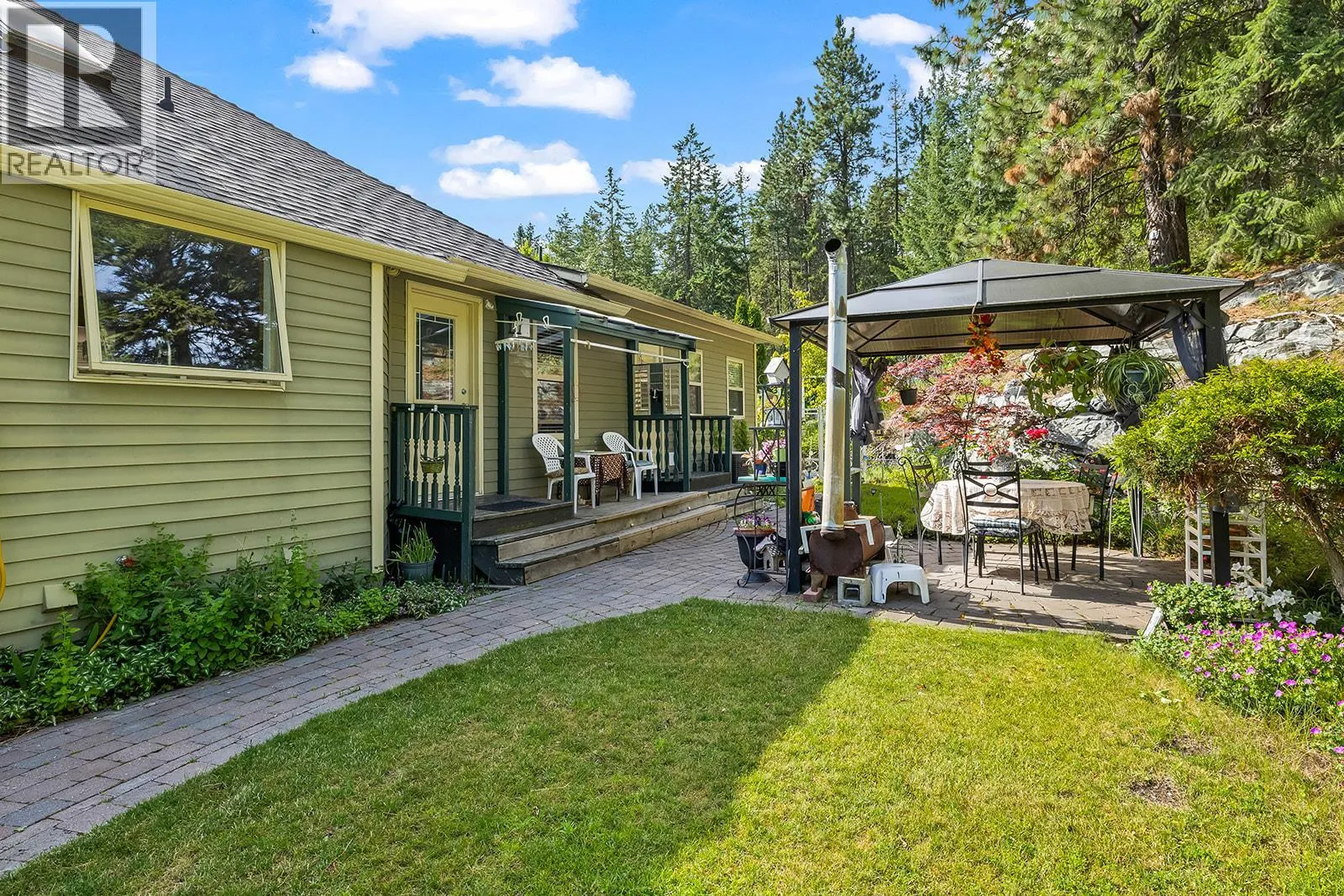 1282 Lakeview Cove Place