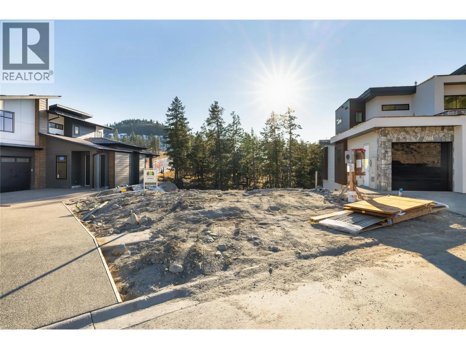 3417 Hilltown Close