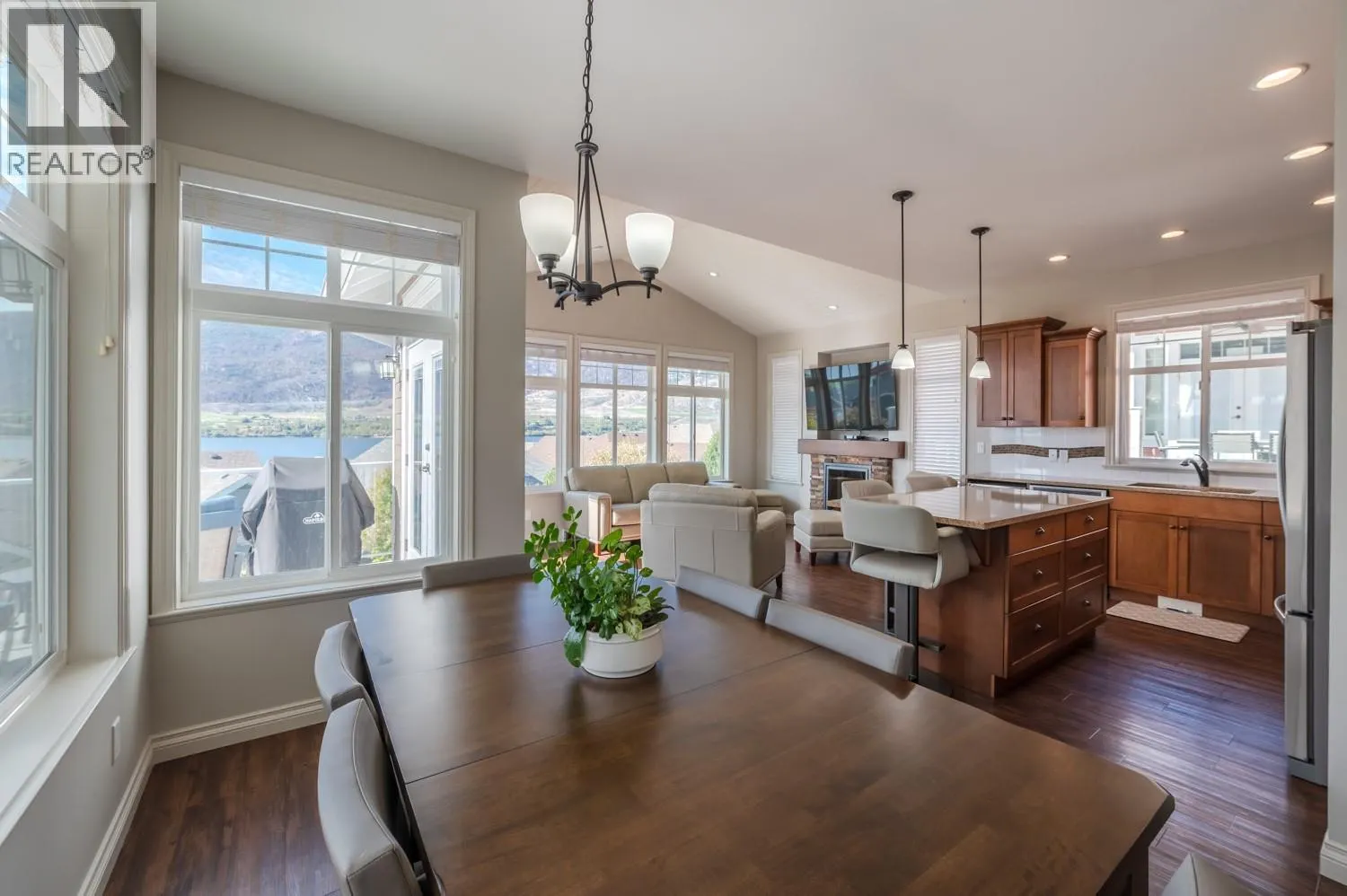 2450 Radio Tower Road Unit# 206