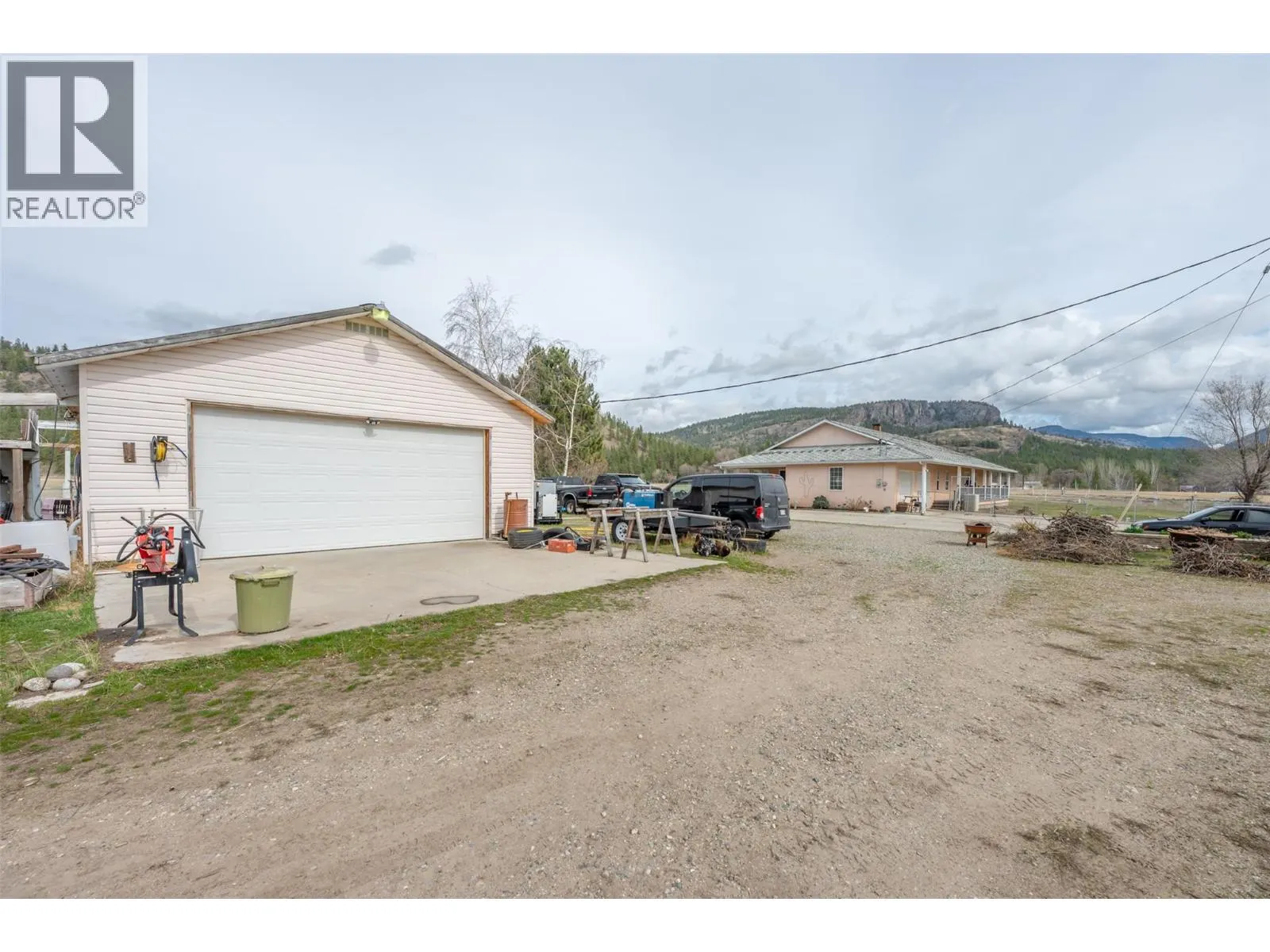 351 Jones Way Road