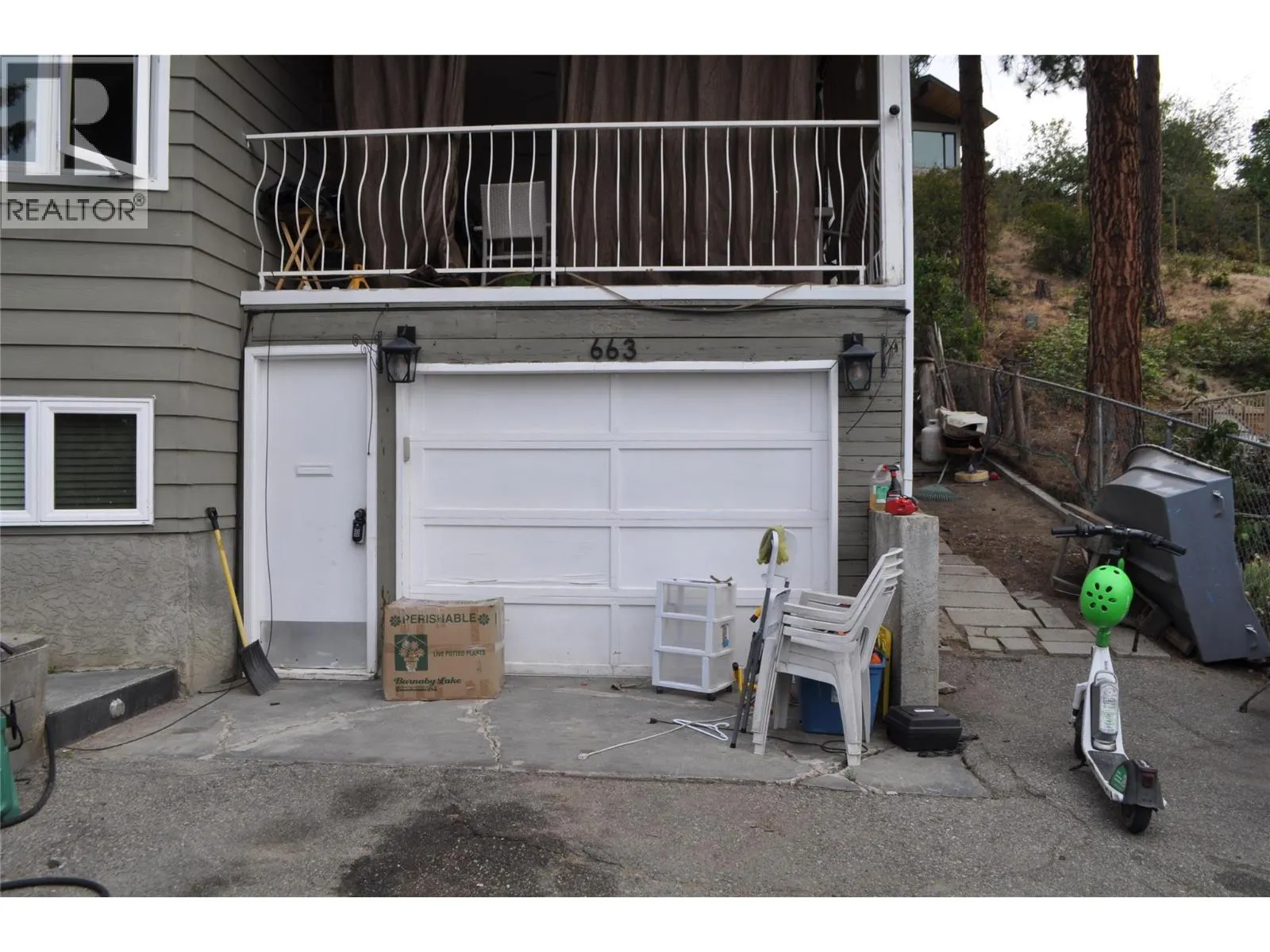 663 Clifton Road