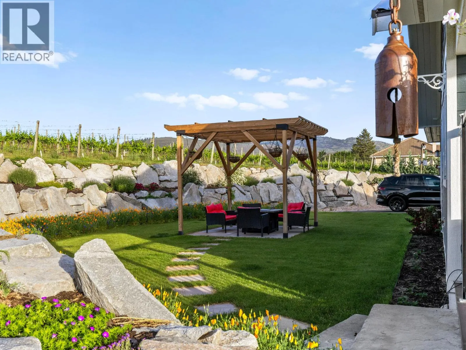 7207 Tucelnuit Drive