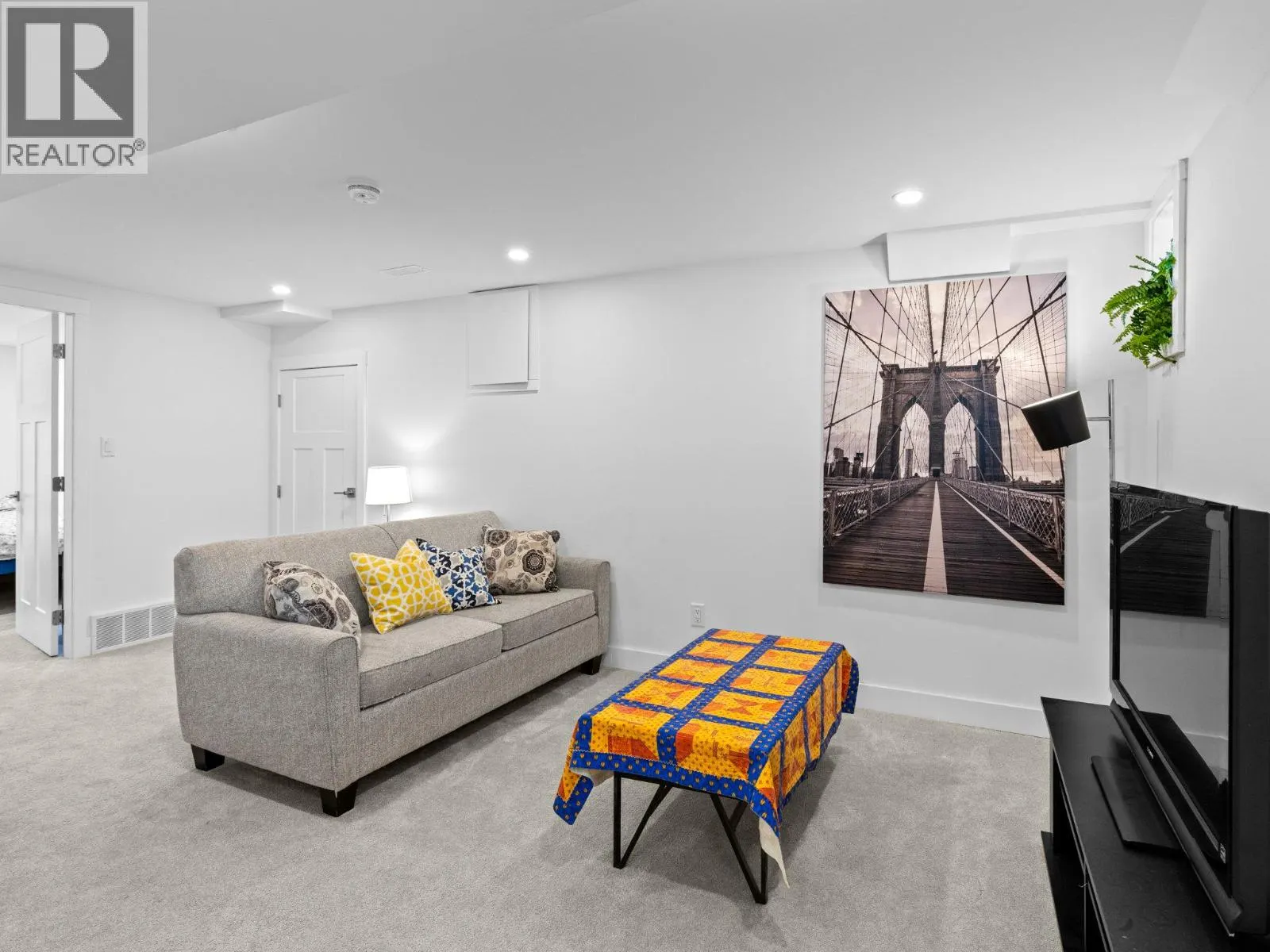7207 Tucelnuit Drive