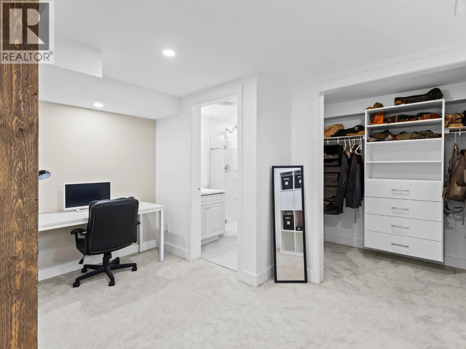 7207 Tucelnuit Drive