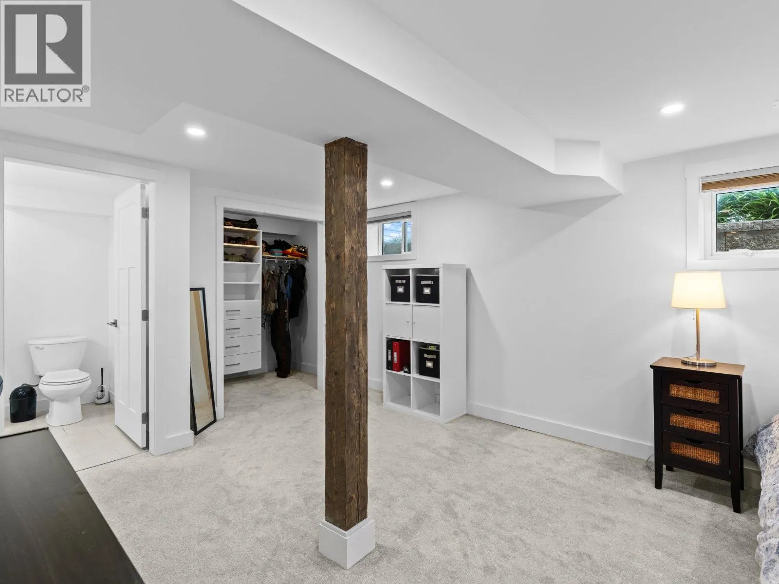 7207 Tucelnuit Drive