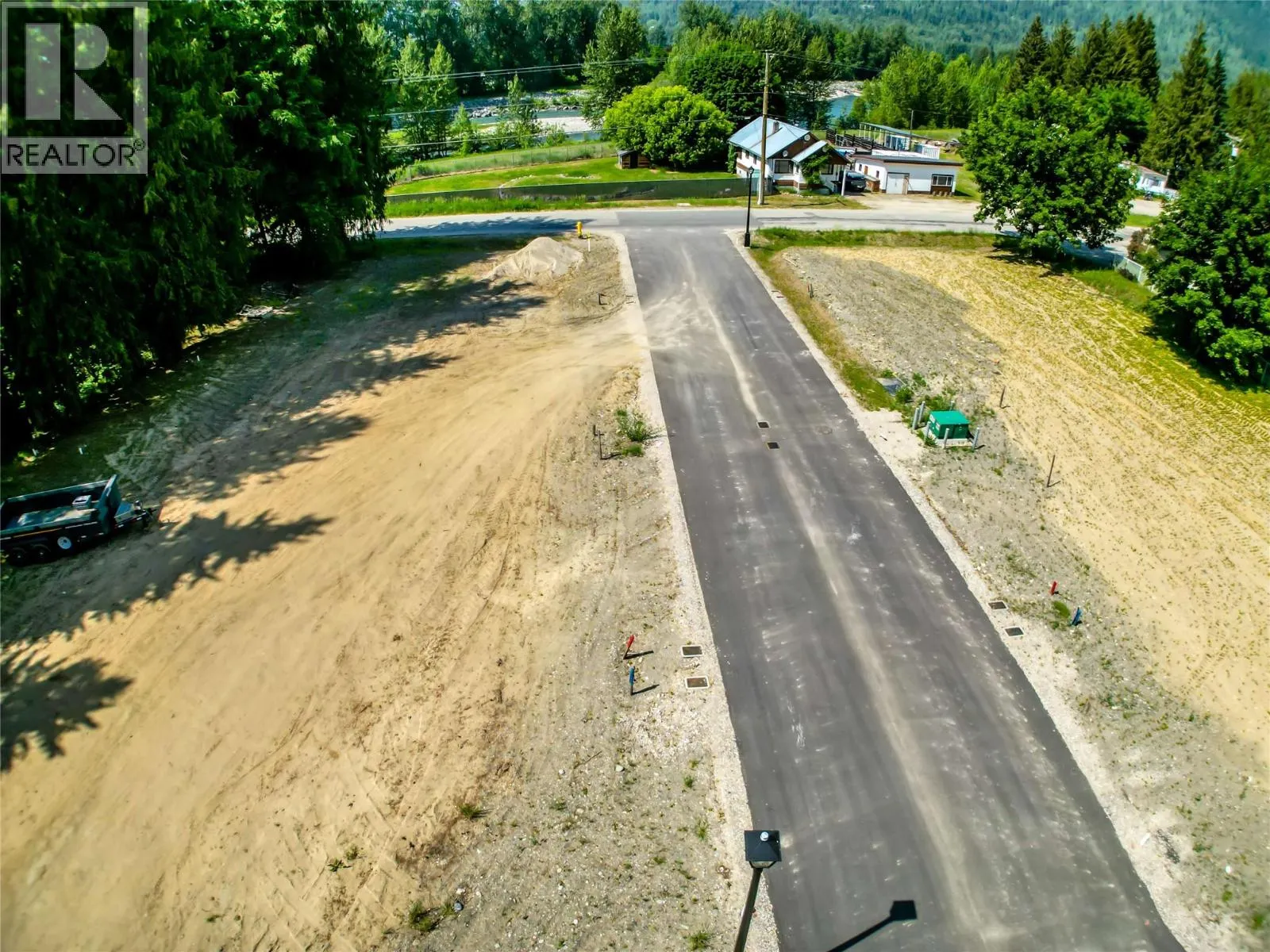 2-1445 Illecillewaet Road Lot# SL 1