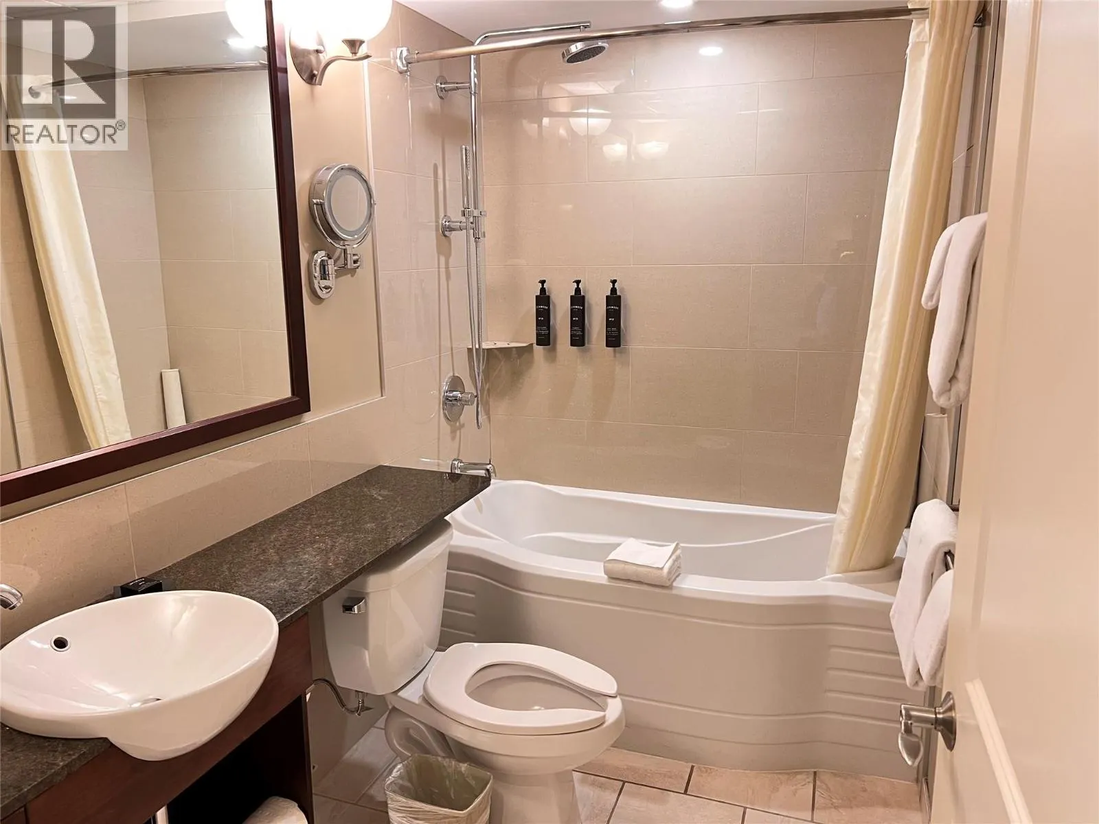 13011 LAKESHORE Drive S Unit# 115