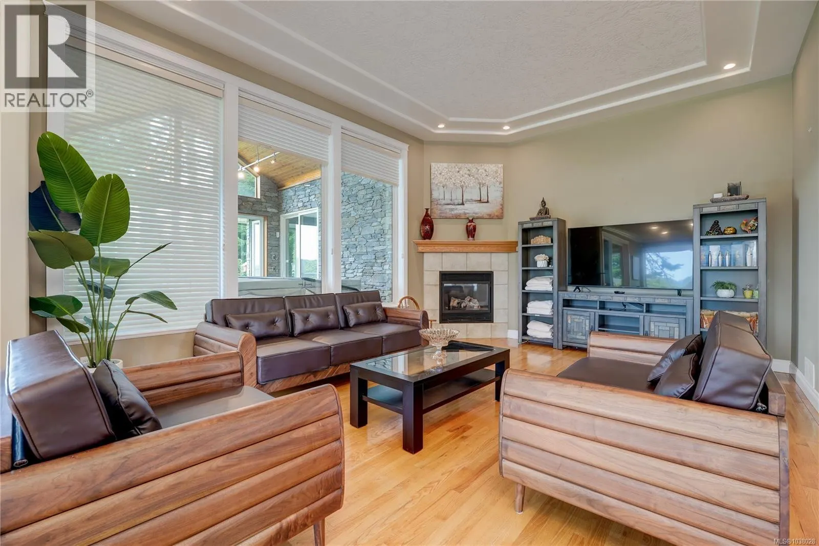 7079 Richview Dr