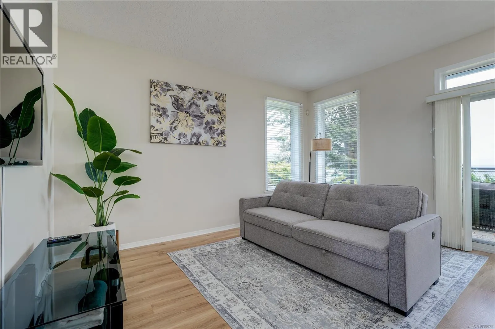 7079 Richview Dr