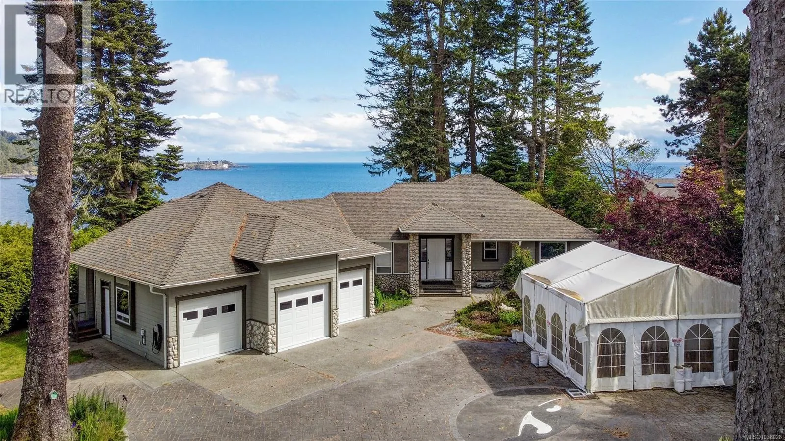 7079 Richview Dr