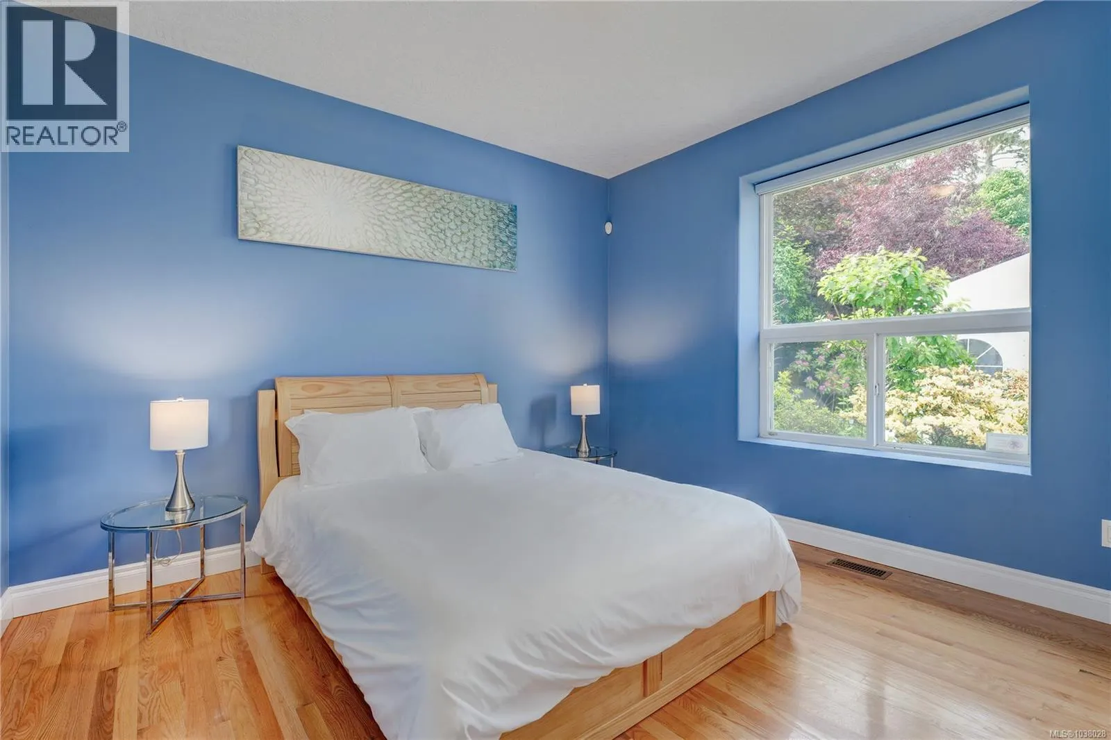 7079 Richview Dr