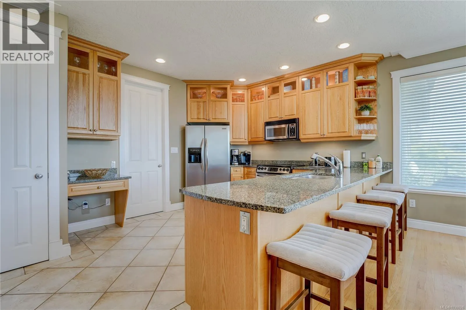 7079 Richview Dr