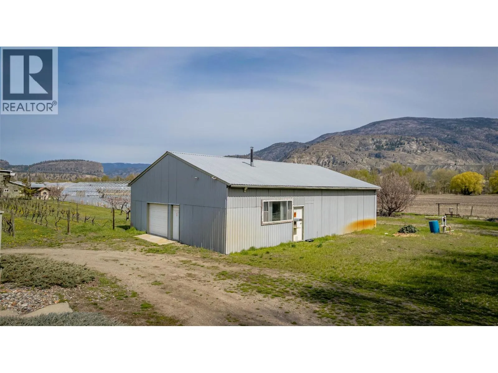 7231 ISLAND Road