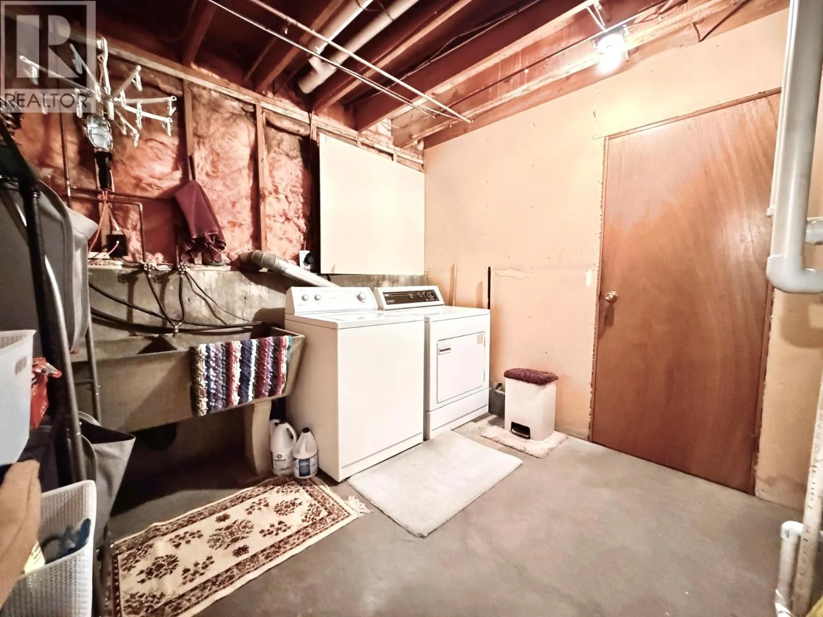 11102 Scott Street